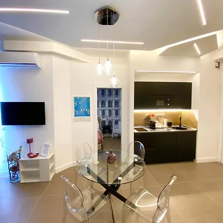 La Maison, Vicino Al Colosseo! روما