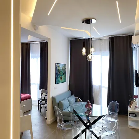 La Maison, Vicino Al Colosseo! روما