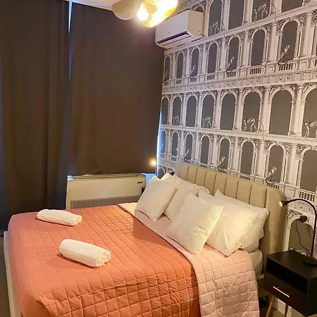شقة La Maison, Vicino Al Colosseo! روما